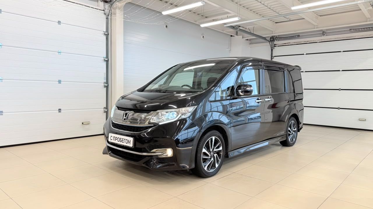 Honda Stepwgn, 2015 год