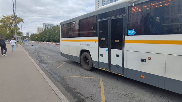 Автобус ЛиАЗ 5250 Вояж борт 075016 маршрут 881к