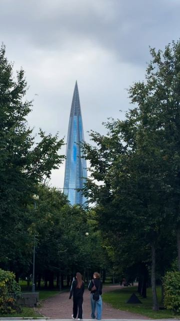Парк 300 Летия в Санкт-Петербурге