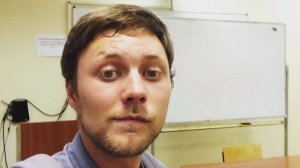 В тестах по английскому всегда 1 правильного варианта
