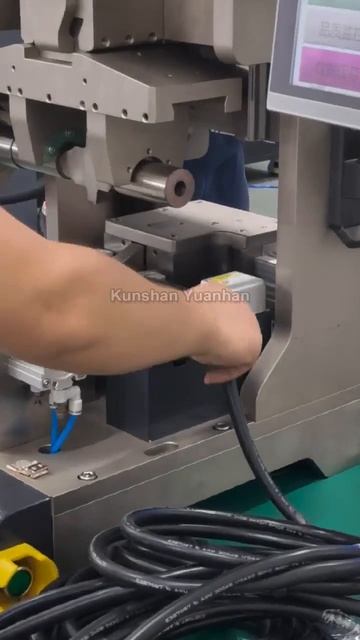 Аппарат ультразвуковой сварки проводов YH-L2080G