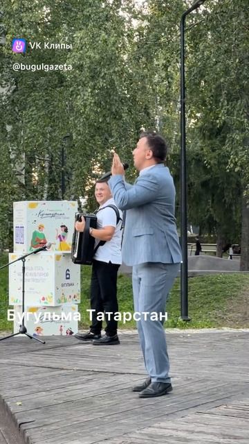 Культурная среда на площади Ленина