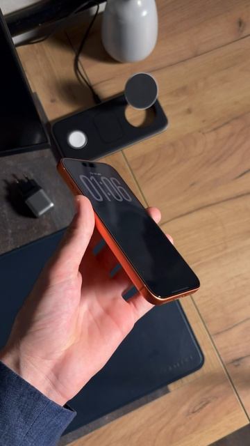 Одно стекло - два поколения IPhonе ✨