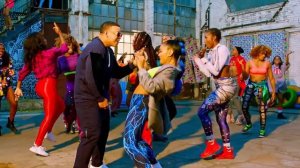 Daddy Yankee - Dura (Video Oficial)