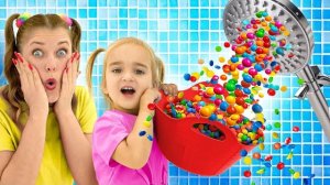 Волшебное приключение с конфетным душем с Алисой