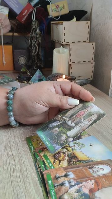 Что ждет соперница от вашего мужчины #таро#расклад# онлайн гадание #