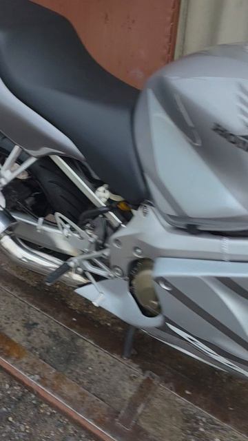 Honda Cbr F4i