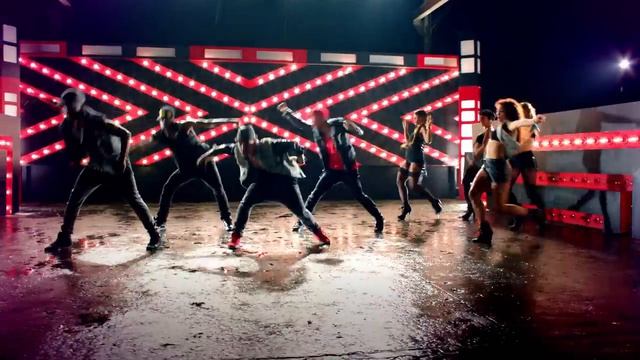 Daddy Yankee - La Noche De Los Dos Ft. Natalia Jiménez