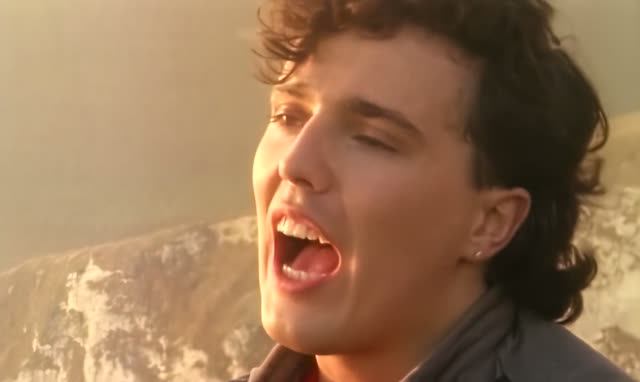 Tears For Fears - Shout (1985)