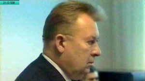 1998 год. Тюмень. Губернатор Леонид Рокецкий на заседании гордумы