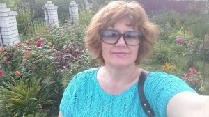 Сходили на Ярмарку. Мне ж, кроме сала ничего не надо. Сала нет, но деньги почему-то кончились.