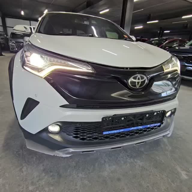 Toyota C-HR, 2018 года, 1.2 л., бензин, 116 л.с., 4WD, Комплектация 1.2 G-T Mode-Nero 4WD