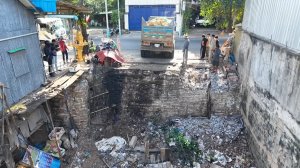 Start Opening New Project!!_ Mitsubishi DG2A Bulldozer Pushing Soil into Water storage& Trucks__ 5T.