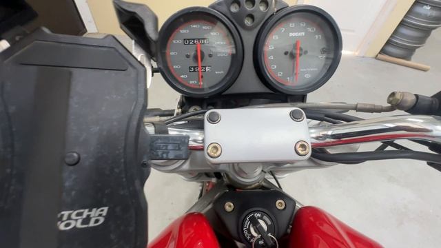 Ducati MONSTER 400 - ZDMM300AA1B022143