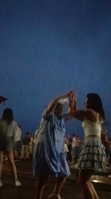 BACHATA, ПРОСТО ТАНЦУЮТ 💃