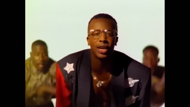 M.C. Hammer - U Can't Touch This (1990) VH1 Classic