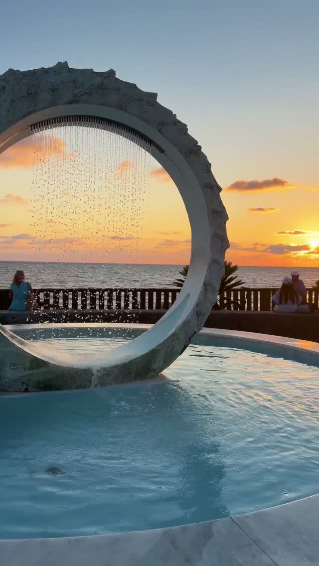 Адлер сегодня закат 🌅 сквозь ракушку