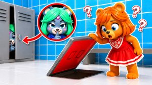 😳МЫ СЫГРАЛИ В ПРЯТКИ НА 20000 РУБЛЕЙ В СУПЕР МИШКА SUPER BEAR ADVENTURE