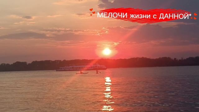 **НЕ ПРЕДАМ**УХОДЯТ МНОГИЕ, ОСТАЮТСЯ ЕДЕНИЦЫ. ПО ЖИЗНИ НЕ УВАЖАЮ ПРЕДАТЕЛЕЙ. НО ПОРОЙ ТАКИХ ВСТРЕЧАЮ