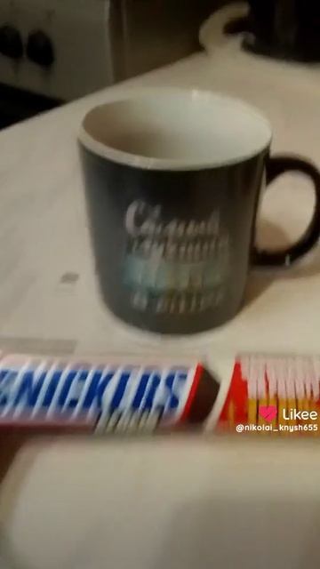 Реклама сникерса 👍👍👍