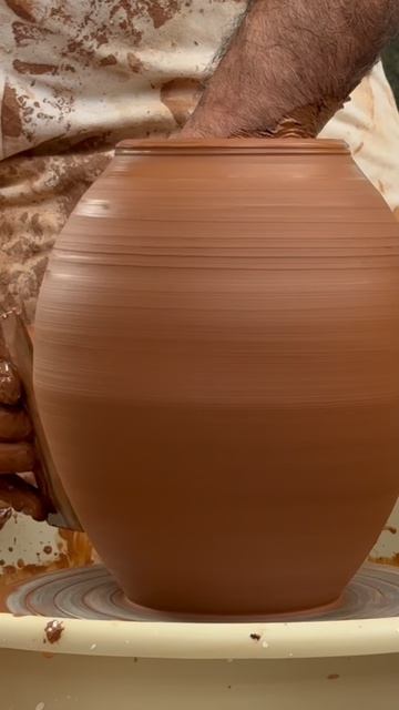 Так работают мастера мирового уровня #гончар #ceramics #pottery #craftsmanship