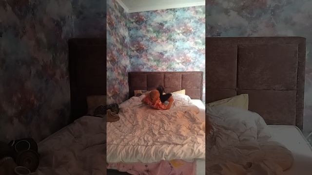1000041812.mp4