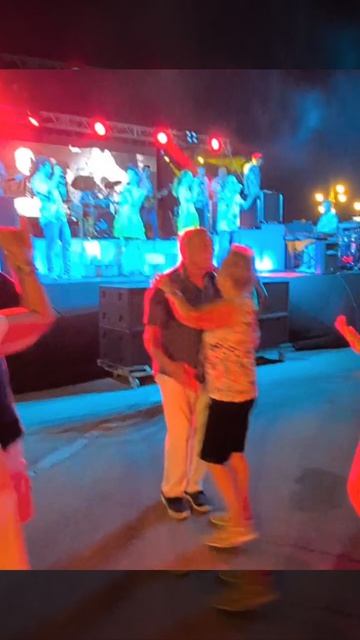 294.Танцу все возрасты покорны🕺.