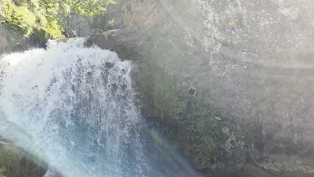 водопад
