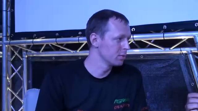 Интервью с WhiteRA на WCS Warcraft 3 старкракфт варкрафт Miker GoodGame