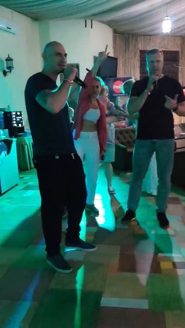 ВЫ СЛЫШАЛИ ЭТО???КАРАОКЕ
