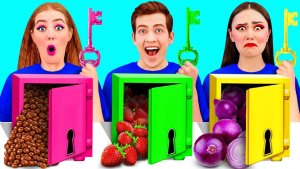 Выбери Правильный Ключ Челлендж _ Смешные Челленджи с Едой