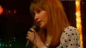Екатерина Семёнова «Школьница»