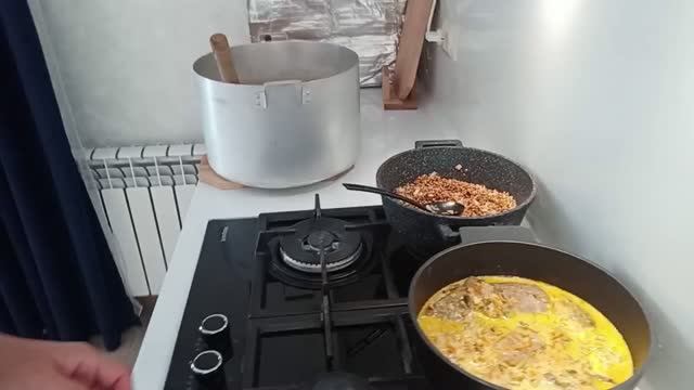 Печень в сметанном соусе 👍 У нашего поселка юбилей!