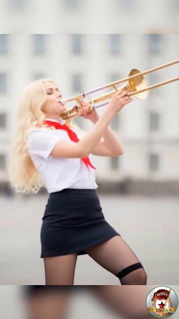 10 лямов...