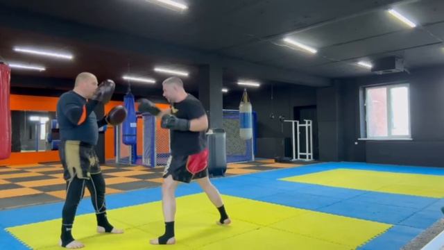 Зал не смотрит на дату рождения. Только хардкор в 40+ 👊