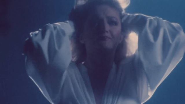 Bonnie Tyler - Total Eclipse Of The Heart (Turn Around) (1983) VH1 Classic