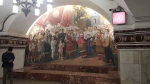 Станция метро Киевская интерьер, пассажиры, поезда Синяя (Арбатско-Покровская) Линия Фрагмент 48