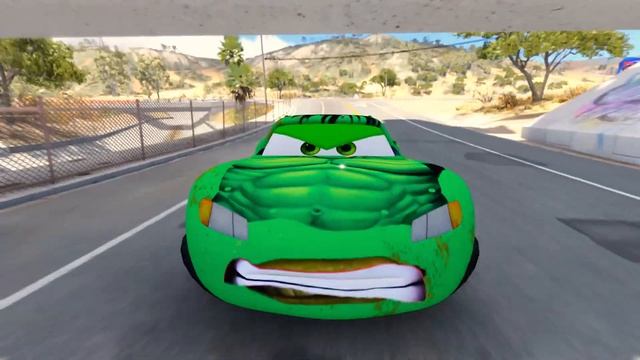 ЭПИЧЕСКАЯ СХВАТКА: Молния против Человека-паука и Халка в Beamng Drive