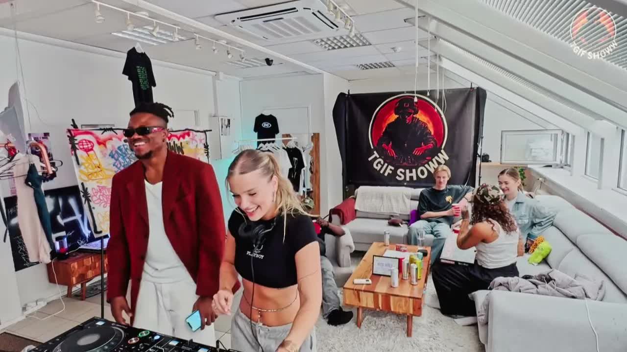 Elly | TGIF Showw - Live In Tallinn 12.6