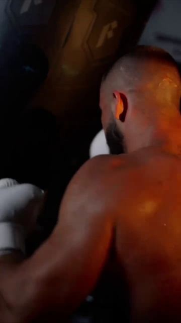 💪Александр Перевяз продемонстрировал свою форму перед поединком против Кирилла Татаркина