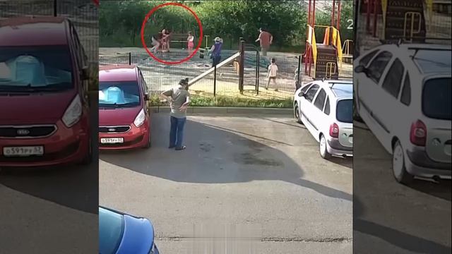 Прохожий спас шестилетнего ребёнка, который подавился конфетой на детской площадке в Орле
