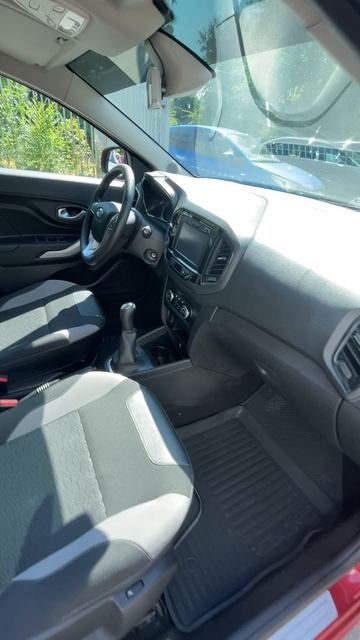 Lada Xray 2019 Красный