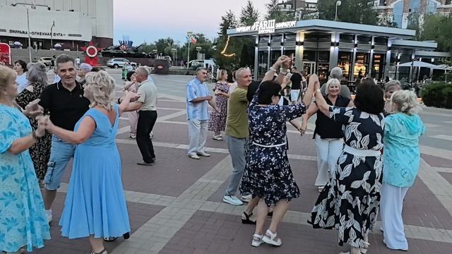 Женская дружба... 23.08.26...