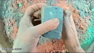 ASMR crush chalk 🌈+H2O💦