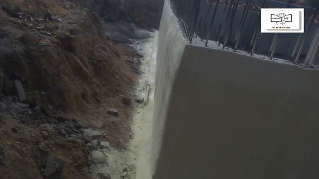 Утепление фундамента ППУ: процесс и цена