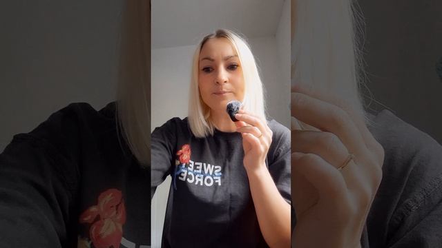 Айфон... Вампир: цена крови.