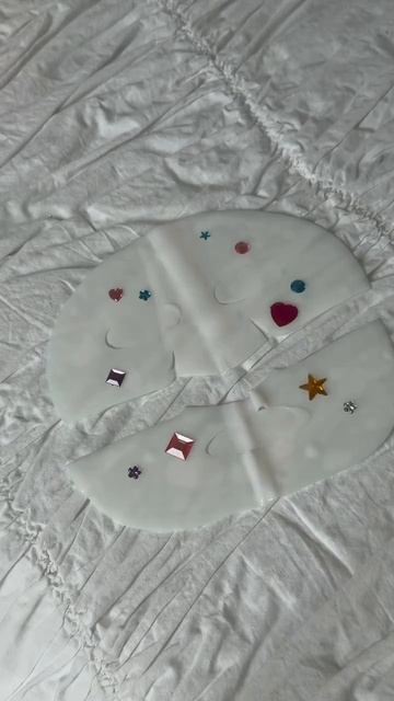 украшаем маску для лица
#DIYка