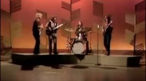 Bad Moon Rising - Creedence Clearwater Revival (HQ - 5.1 Studio )
