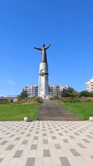 Мать-покровительница