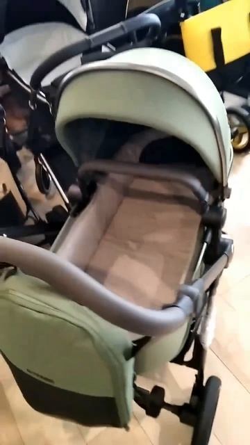 Обзор коляски Luxmom 560 2в1 в изумительном зеленом цвете